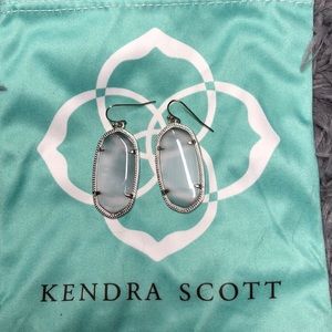 Beautiful Kendra Scott Earrings
